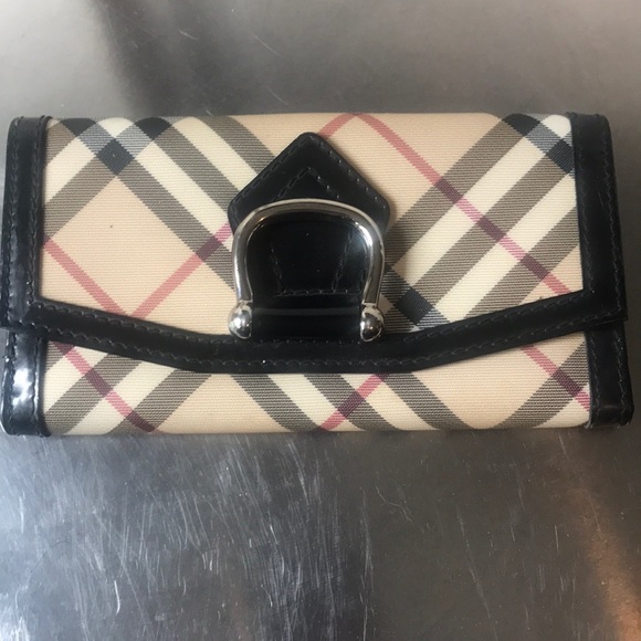 burberry wallet silver